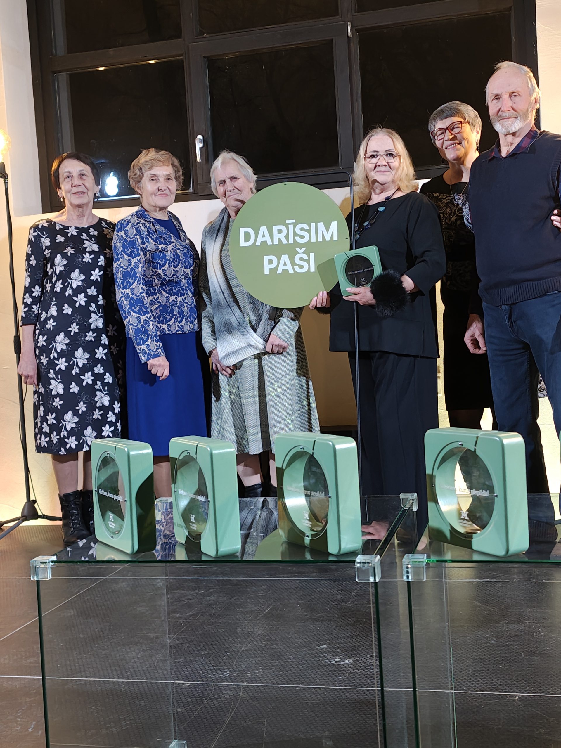 Kuldīgas Senioru skolas seniori realizējuši, programmā “Darīsim paši”, Kuldīgas novada finansiāli atbalstītu projektu